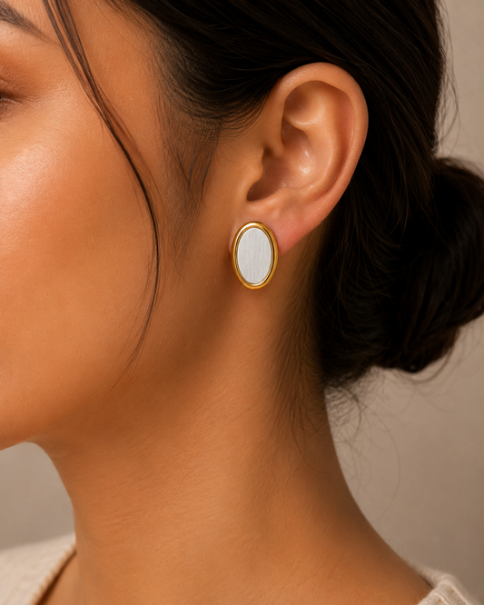Gold stud earrings, oval earrings, minimalist earrings, statement stud, fashion jewelery, earrings for women, earrings for girls, trendy earrings, Kia Glitz earrings